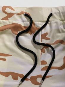 Men Camo Print Drawstring Waist 2 In 1 Shorts With Phone Pocket - Black - View 5