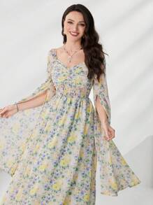 Mulvari Floral Print Ruched Bust Split Sleeve Arabian Dress