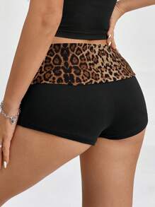 SHEIN PETITE Họa tiết da báo gấp eo siêu thấp cạp quần short mini màu đen siêu ngắn - màu đen - Xem 3