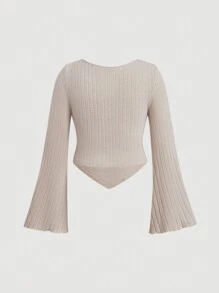 SHEIN MOD Talla grande Ajustable con cordón en la parte delantera con mangas acampanadas Quérele con ribete asimétrico en el dobladillo y bolsillo de copa reunido para la parte superior camiseta en color caqui