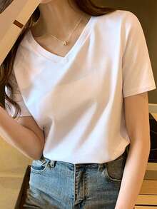 女士休闲纯色 V 领短袖 T 恤，夏季