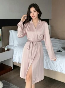 DAZY 實心緞面交叉領腰帶長袍 - 粉色 - 查看 3