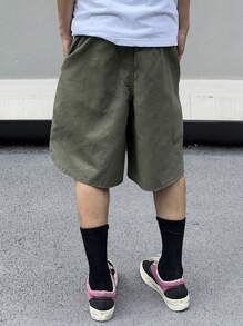 Manfinity Roghcode 男士字母印花束口牛仔短褲，帶雙側口袋 - 綠色 - 查看 2