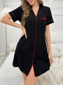 Vestido de dormir/pijama para mujer con cuello vuelto, abotonado, bolsillo parche, decoración de moño y ribete de contraste - Rojo - Ver 11