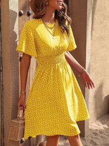 SHEIN LUNE Round Neck Short Sleeve A-Line Dress With Heart Print And Gathered Waist - Yellow - View 5