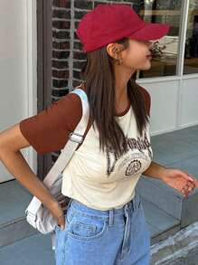 DAZY Áo thun tay lỡ họa tiết chữ Raglan, Áo crop top nữ - Gỗ đỏ - Xem 5