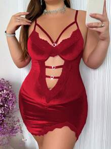 SHEIN Plus Size Lace Splicing Thigh High Slit Velvet Sleep Dress Pajama Dress - Burgundy - View 4