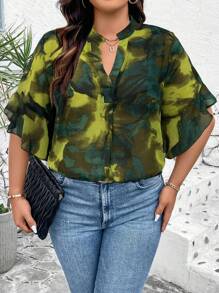 SHEIN LUNE Plus blouse met tie-dye volantmouwen