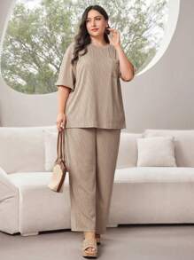 Mulvari Plus Size Women's Summer Solid Color Round Neck Drop Shoulder Sleeve Pocket Top And Wide Leg Loose Pants Two-Piece Set - Coffee Brown - View 6