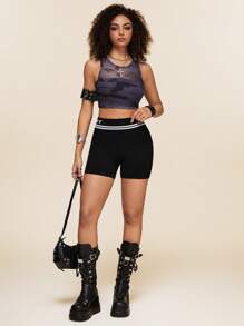 SHEIN Sports Quần short tập thể dục eo cao hàng ngày có dây thắt lưng in chữ cho nữ - Đen và trắng - Xem 5