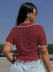 Flirla 大码时尚高端针织上衣，采用高领和镂空设计 - 紅色 - 查看 2