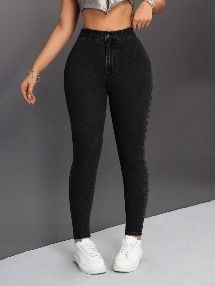SHEIN PETITE 休閒修身水洗細身牛仔褲 - 黑色 - 查看 1