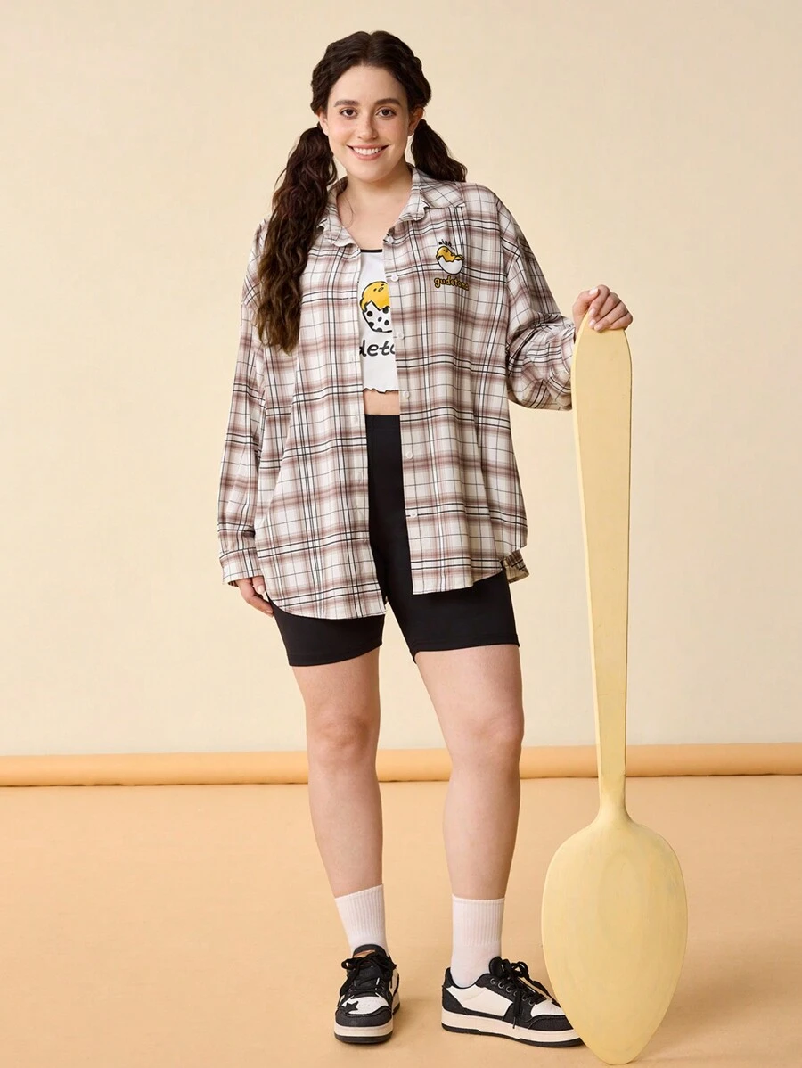 Gudetama X SHEIN 大碼休閒可愛寬鬆Melrad街頭服風格卡其襯衫，蛋及字母格紋印花圖案，適用於秋季 - 彩色 - 查看 1