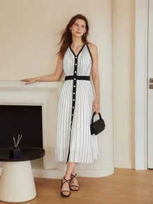 MOTF PREMIUM STRIPED CONTRAST PIPING SLEEVELESS DRESS - Black and White - View 2