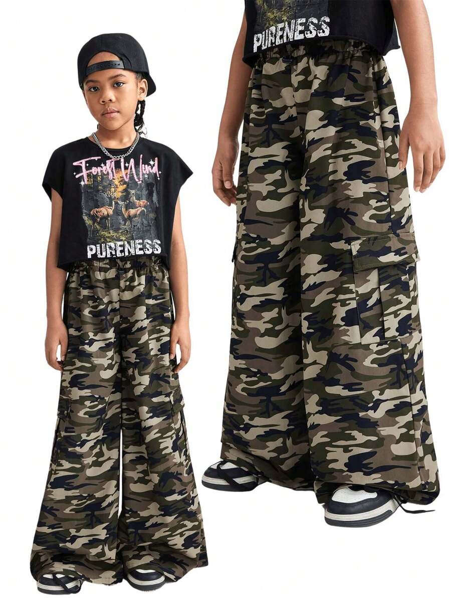 SHEIN Legere Tween Jungen Hose im Streetwear Stil mit Tarnmuster, Tunnelzug in der Taille, Pattentaschen und weitem Bein