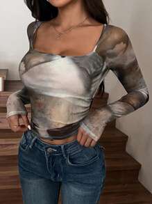 SHEIN EZwear Asymmetrical Pattern Square Neck Asymmetric Hem Mesh Short Date Top - Multicolor - View 1