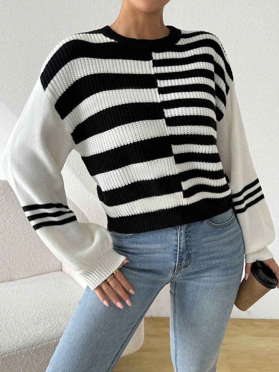 SHEIN Essnce 休閒黑白條紋女裝毛衣 - 黑與白 - 查看 1