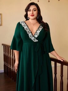 Asymmetrical Hem Cross Over Lace Contrast V-Neck Flare Long Sleeve Dress With Ruffle Enhancement - Dark Green - View 5