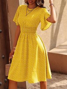 SHEIN LUNE Round Neck Short Sleeve A-Line Dress With Heart Print And Gathered Waist - Yellow - View 3