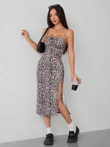 SHEIN PETITE 秋季豹紋性感高衩中長吊帶連衣裙 - 卡其色 - 查看 3