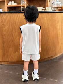 SHEIN Baby Jungen Sommer lässiges niedliches und bequemes gestricktes Weste und Shorts Set