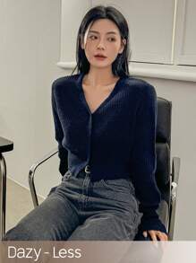 Dazy-Less 纯色纽扣前短款开衫，长袖上衣，老款风格 - 藏蓝色 - 查看 13