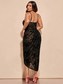 SHEIN BAE Vestido elegante de longitud media con cuello en V, tirantes finos y pliegues, para mujer talla grande. Vestidos de cumpleaños para mujeres - Negro - Ver 2