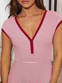 Forever 21 紅白條紋色塊V領彈性連體短衣 - 紅白色 - 查看 7