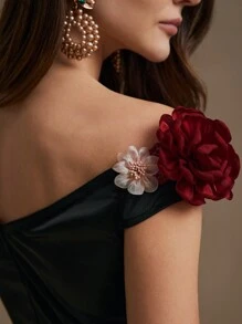 Anewsta Elegant And Beautiful Deep V-Neck 3D Floral Women's Top