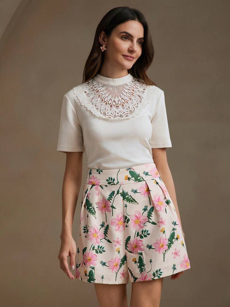 Romantic Pink Floral Print Women's Shorts