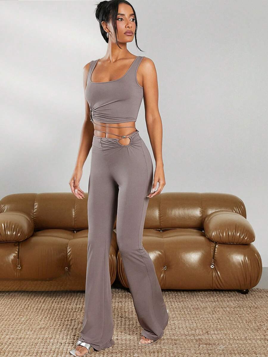 SHEIN Unity 女式灰褐色方领镂空平纹针织系带短款背心和喇叭裤 - 淺灰紫 - 查看 1