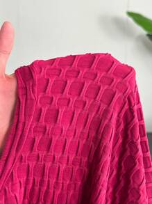Slaydiva Casual Basic Women's Plus Size Pineapple Grid Texture Knit Slim Fit Sports & Leisure Two-Piece Outfit Set - Burgundy - View 9