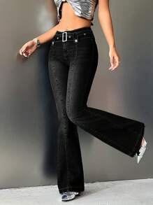 SHEIN Tall Vaqueros acampanados con cinturón decorativo para el vestuario diario de la mujer que va a trabajar - Negro - Ver 4