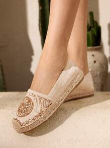 Styleloop Ladies' Floral Pattern New Fashionable Lightweight Flat Shoes, Versatile - Apricot - View 7