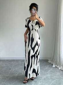 SHEIN Geo Print Square Neck Puff Sleeve Dress Maxi Women Outfit - Apricot - View 3