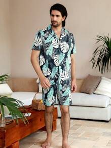 Manfinity ChillVibe Men's Flat Collar Button-Front Short Sleeve Allover Print Shirt And Shorts Homewear Pajama Set - Green - View 5