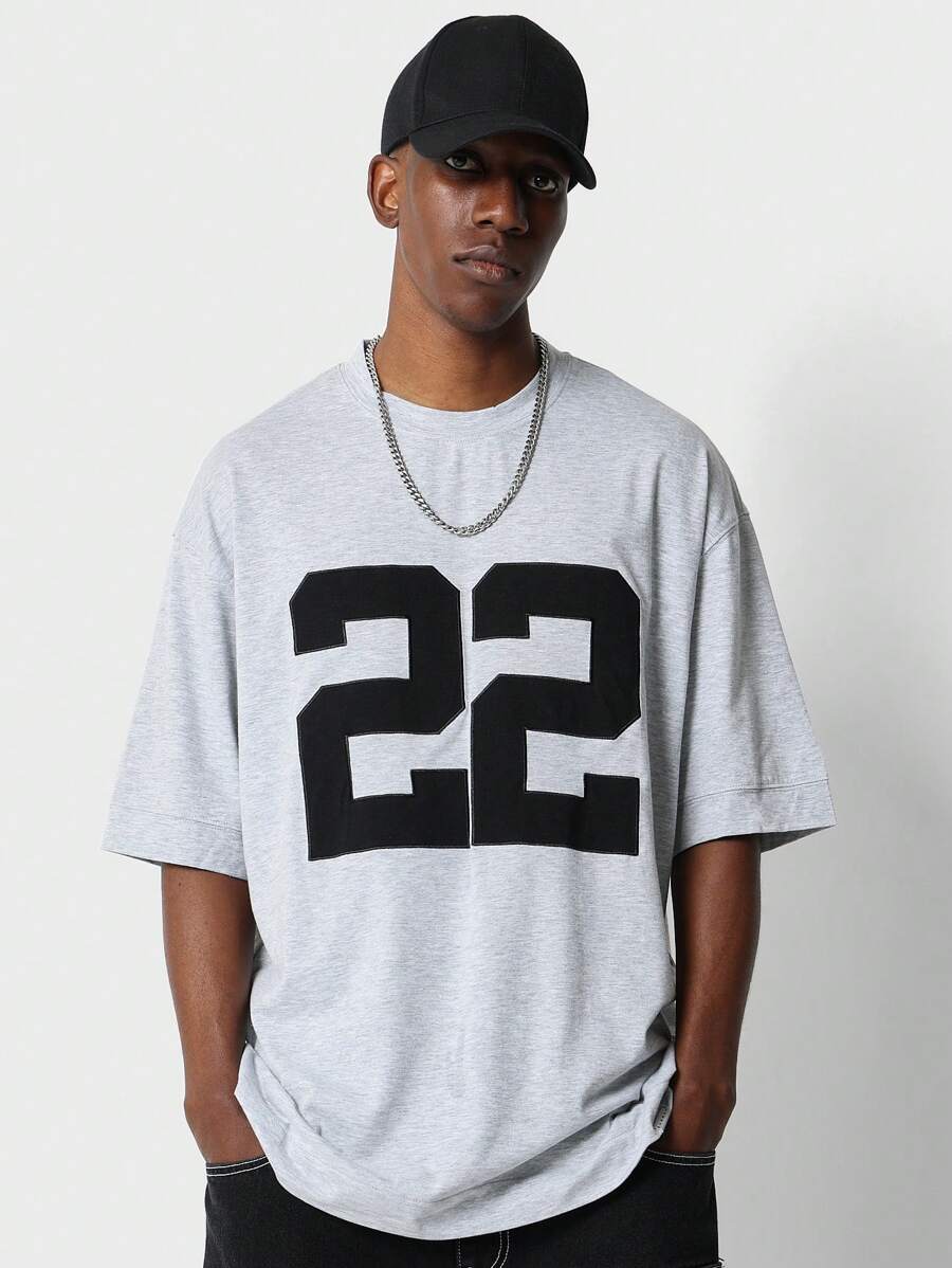 Camiseta oversize con estampado gráfico de números - Gris Claro - Ver 1