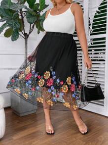 SHEIN CURVE+ Plus Size Summer Elegant Black Mesh Skirt Embroidered Hem - Black - View 4