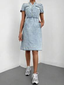 RueChic Flap Pocket Half Button Denim Dress - Light Wash - View 5