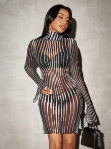 SHEIN SXY Women's Sexy Bodycon Mini Dress With Black And White Stripes And Printed Patterns, Split Sleeves And Hemline - Black and White - View 4