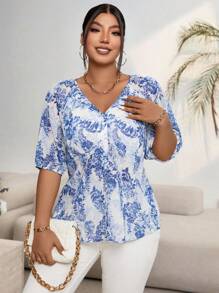 SHEIN MOOSTA 大尺碼V領全印花泡泡袖短袖上衣 - 彩色 - 查看 5