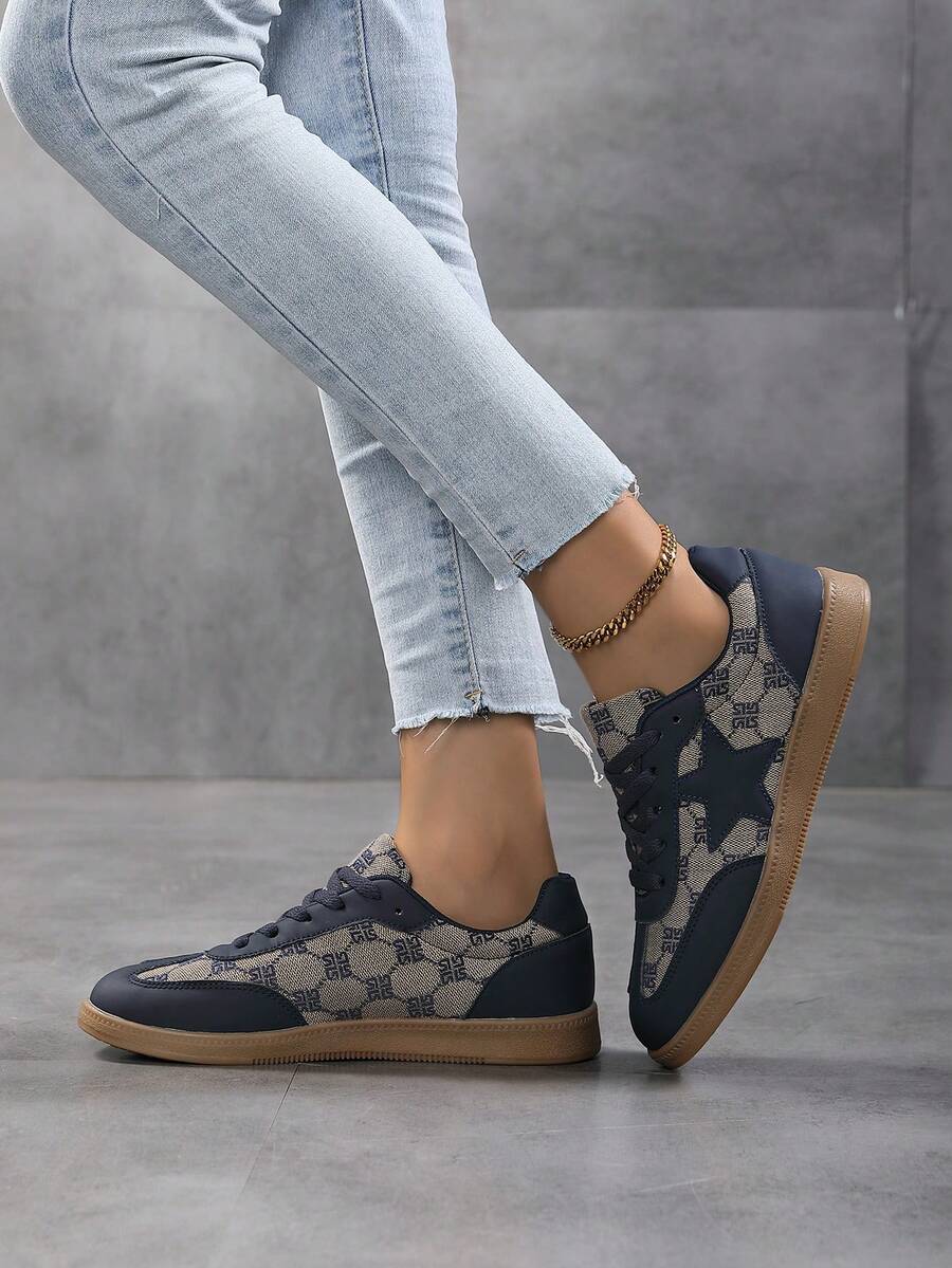 Giày tập đế mềm mũi tròn kiểu cổ điển có dây buộc, thoải mái, giản dị, thoáng khí, thích hợp cho mùa hè và chạy bộ hàng ngày, giày thể thao màu trơn