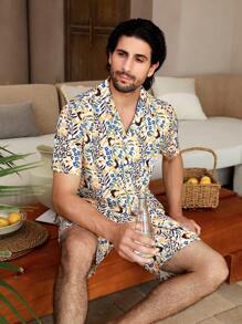 Manfinity Underwear&Sleepwear Basics Men's All-Over Print Short Sleeve And Shorts Homewear Set - Multicolor - View 7