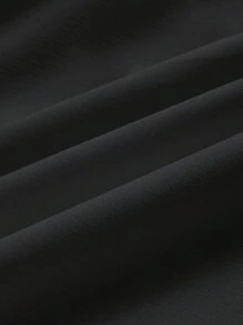 Manfinity Campus Court 男士火焰印花抽绳腰短裤，夏季足球风格，返校图案外出休闲短裤，足球风格，适合丈夫、男朋友的礼物 - 黑色 - 查看 8