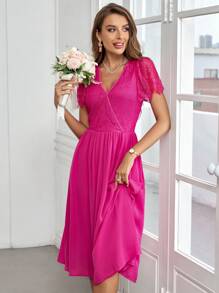 SHEIN Clasi Vestido de línea A de gasa con elegante empalme de encaje y dobladillo con volantes, rojo, verano para mujeres