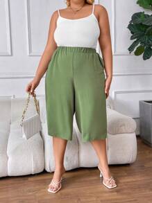 SHEIN CURVE+ Plus Size Solid Color High-Waisted Capri Pants With Pocket And Side Buttons