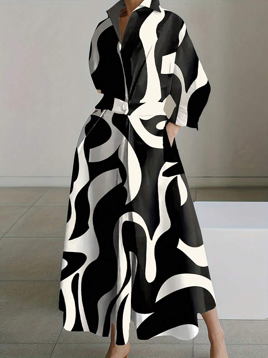 Einfaches Tageskleid für Frauen mit zufälligem Muster-Muster