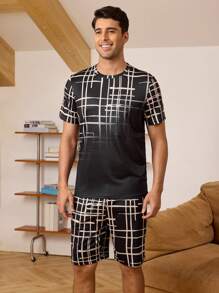 Men Plaid Print Short Sleeve Top & Shorts PJ Set / Pajama Set