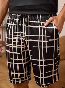 Men Plaid Print Short Sleeve Top & Shorts PJ Set / Pajama Set