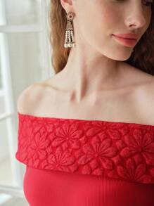MOTF PREMIUM FLORAL PATTERN OFF SHOULDER TOP - Red - View 3